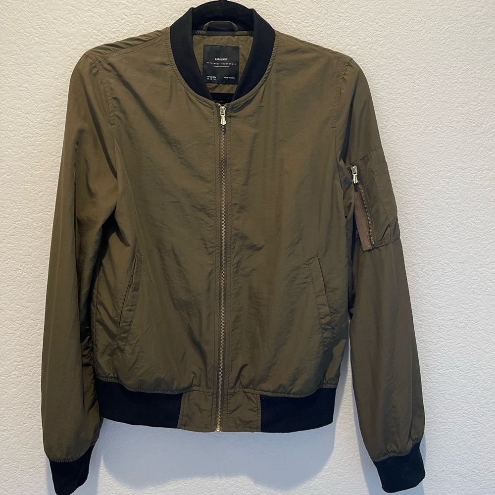 Bomber jacket